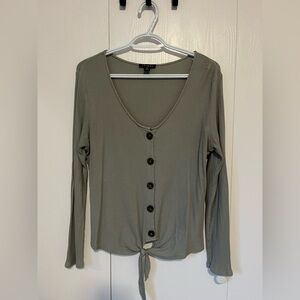 EUC | Tribal | Waist tie Long sleeve Button-Down Top